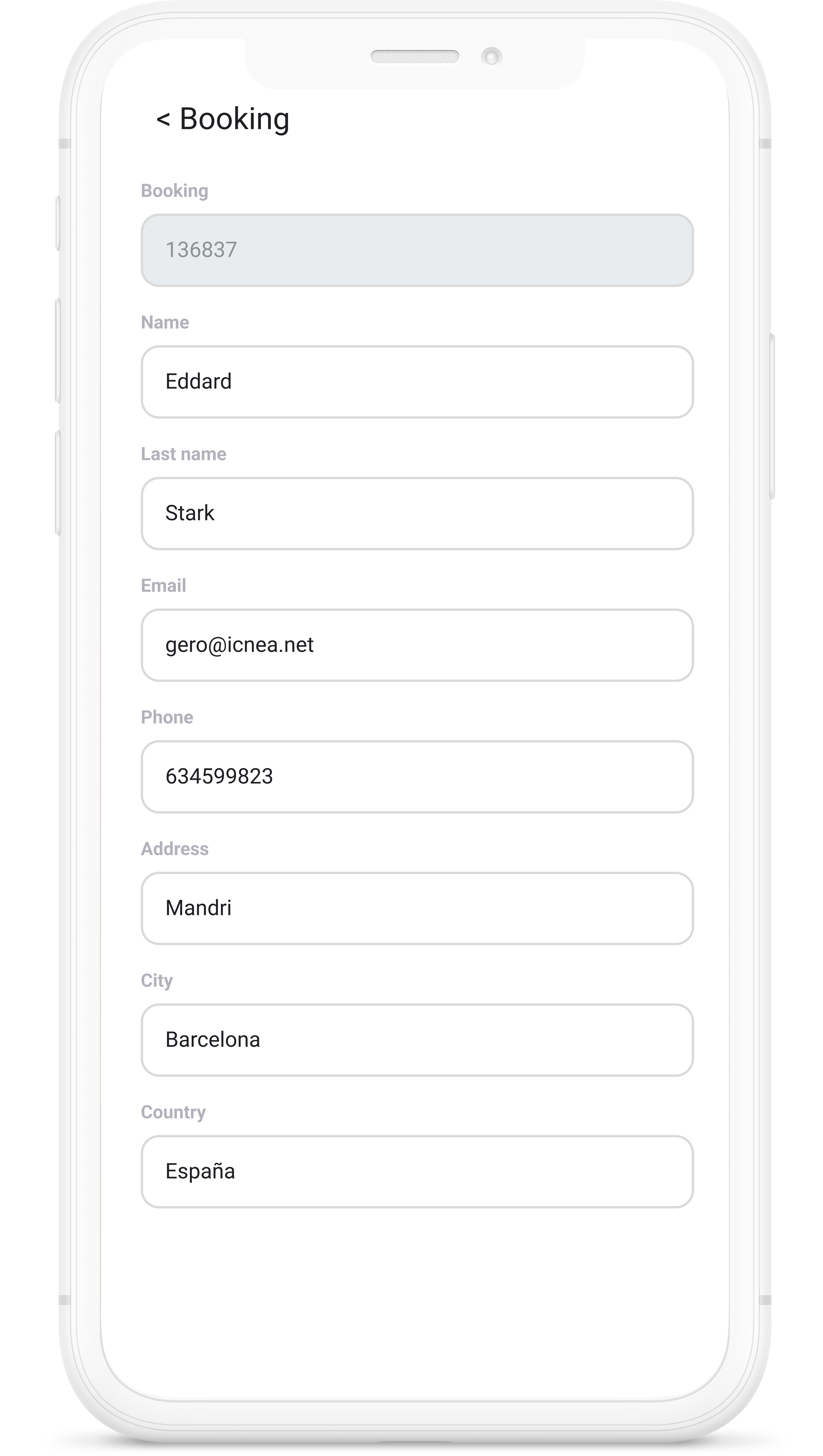Dispositivo móvil donde se muestra los detalles de la reserva en la app de icnea